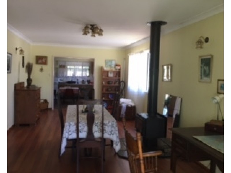 25456 New England Hwy, Applethorpe QLD 4378