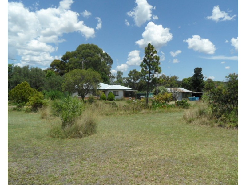 61 Old Caves Rd, Stanthorpe QLD 4380