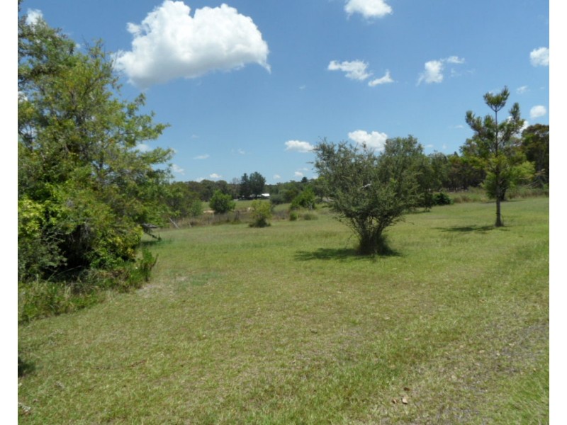61 Old Caves Rd, Stanthorpe QLD 4380