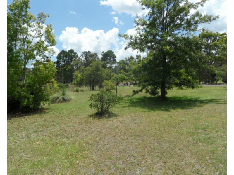 61 Old Caves Rd, Stanthorpe QLD 4380