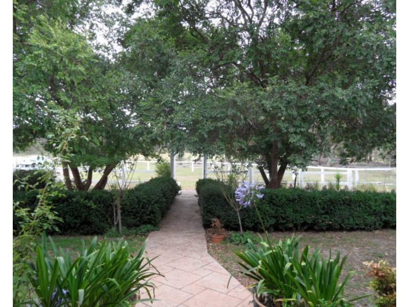 21 Philpott Lane, Greenlands QLD 4380