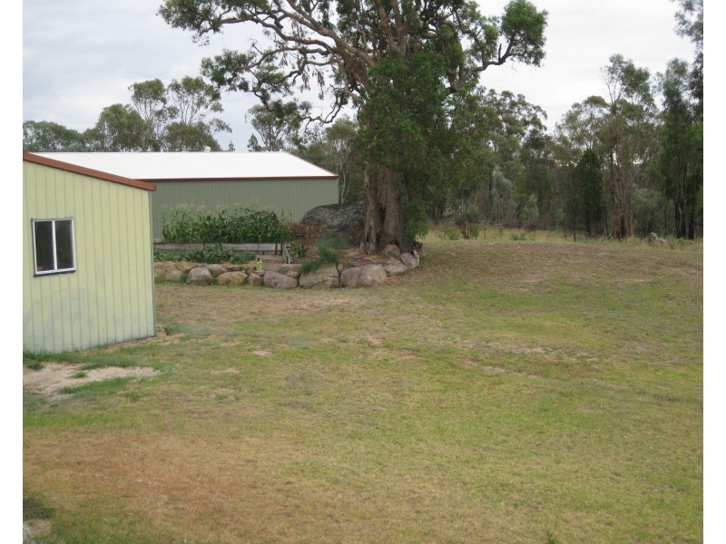 104 St Judes Road, Ballandean QLD 4382