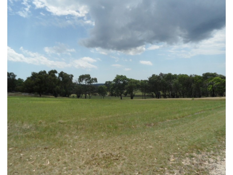 Eukey Road, Stanthorpe QLD 4380