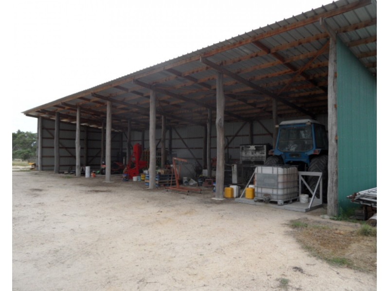 127 Summit Rd, Maryland NSW 4377