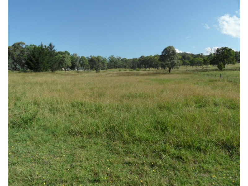 885 Sugarloaf Rd, Sugarloaf QLD 4380