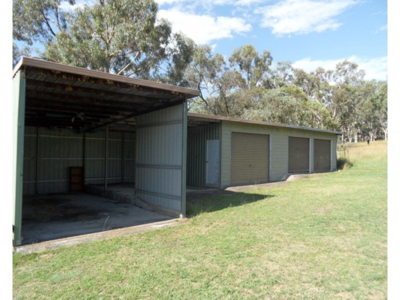 885 Sugarloaf Rd, Sugarloaf QLD 4380