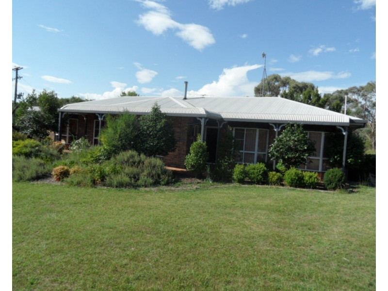 885 Sugarloaf Rd, Sugarloaf QLD 4380