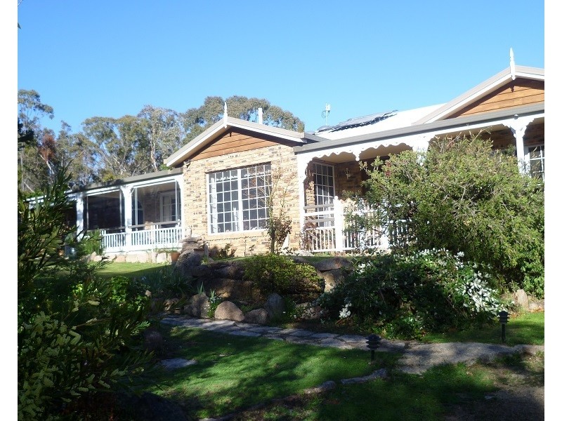 232 Townsend Rd, Glen Aplin QLD 4381