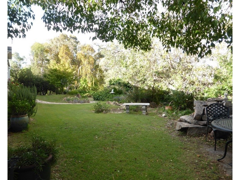 232 Townsend Rd, Glen Aplin QLD 4381