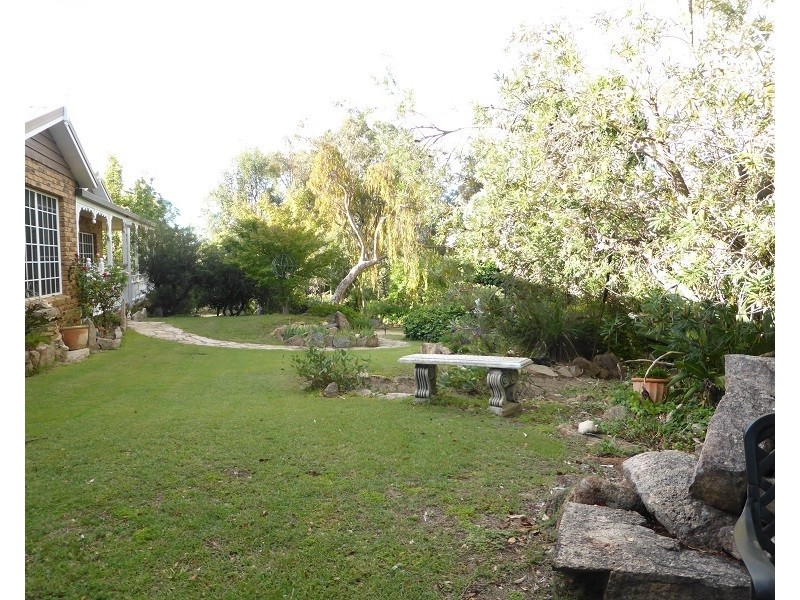 232 Townsend Rd, Glen Aplin QLD 4381