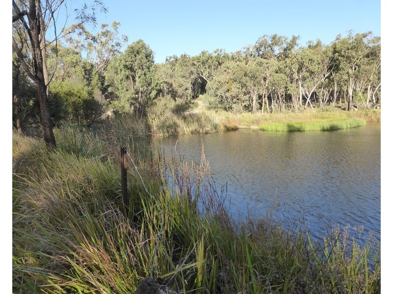 232 Townsend Rd, Glen Aplin QLD 4381