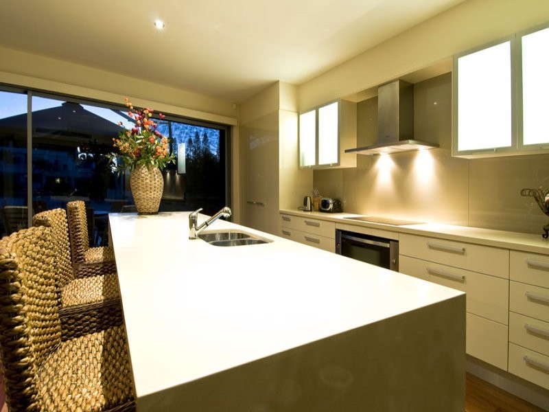 24 Norseman Court, Paradise Waters QLD 4217