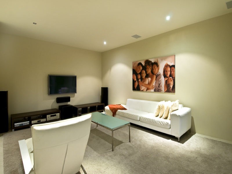 28 Midshipman Court, Paradise Waters QLD 4217