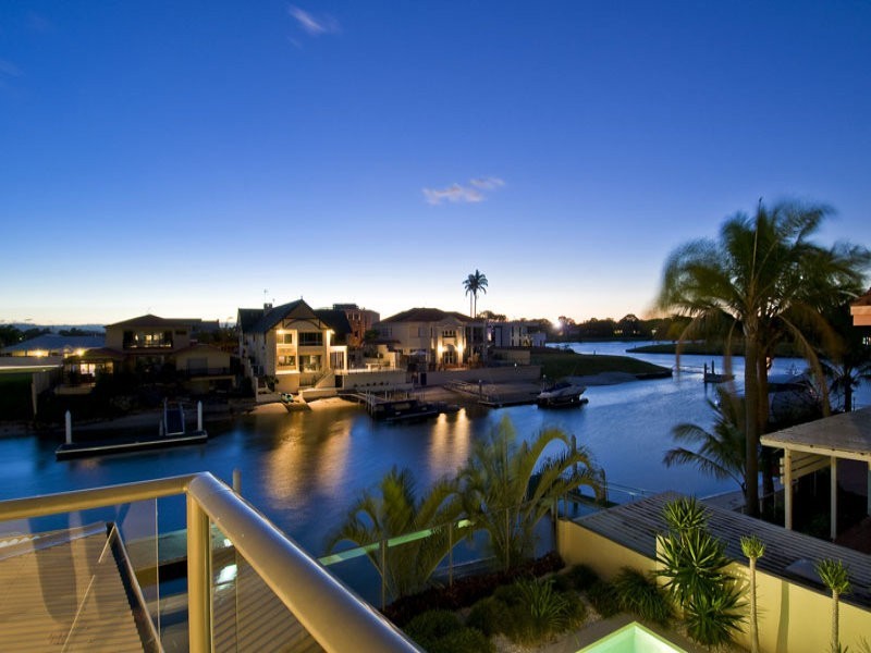 28 Midshipman Court, Paradise Waters QLD 4217