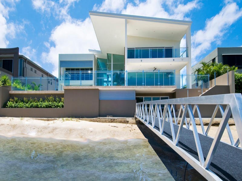 30 Buccaneer Court, Paradise Waters QLD 4217