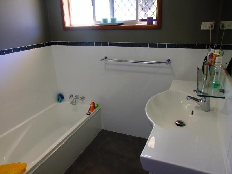 Ashmore QLD 4214