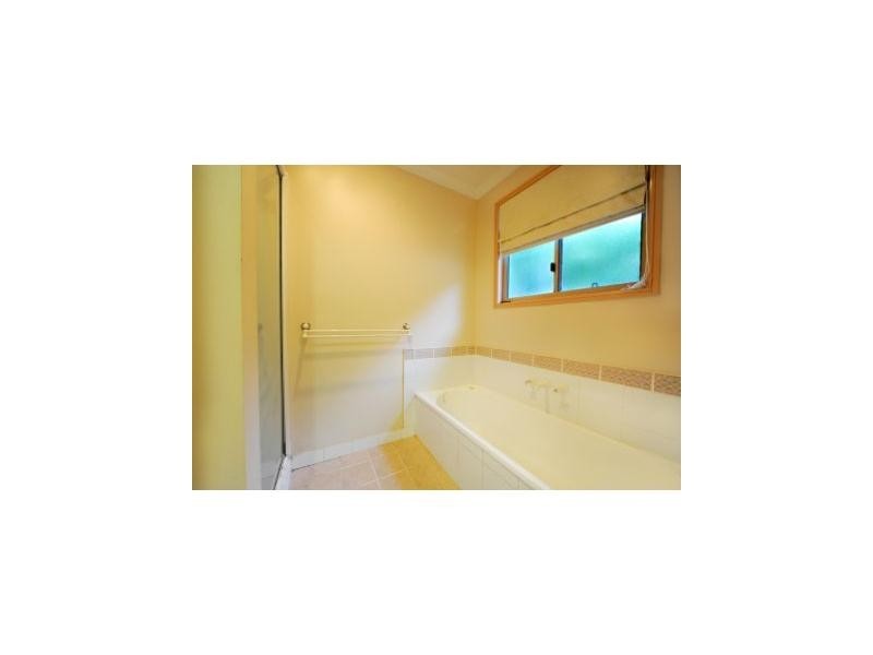 Sovereign Islands QLD 4216