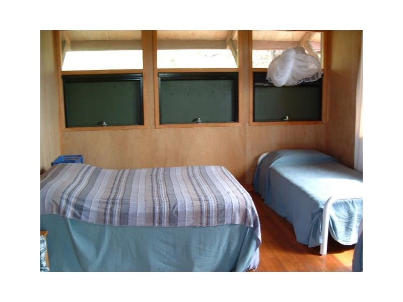 Sovereign Islands QLD 4216