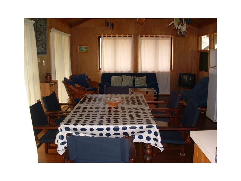 Sovereign Islands QLD 4216
