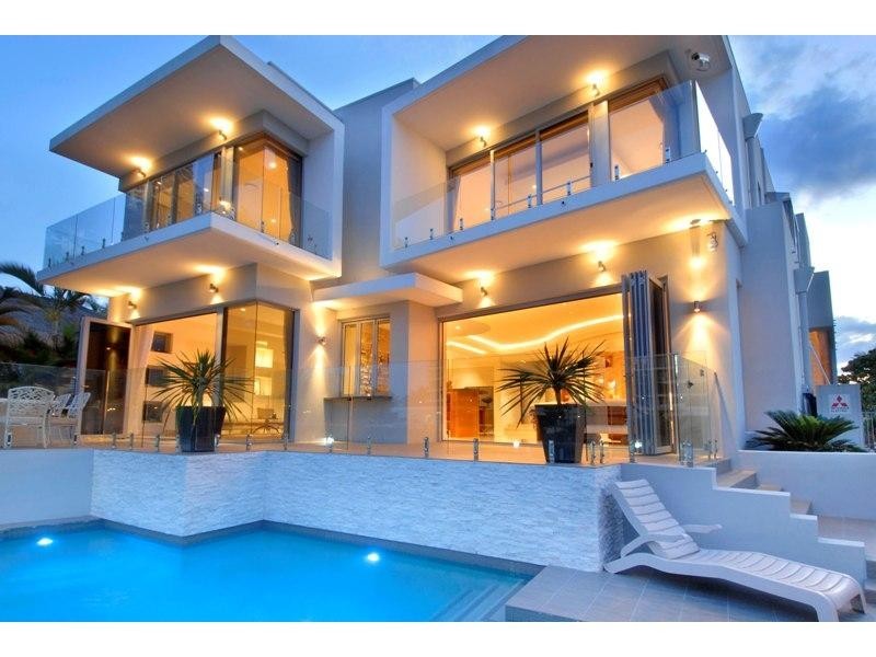 13 Neptune Court, Paradise Waters QLD 4217