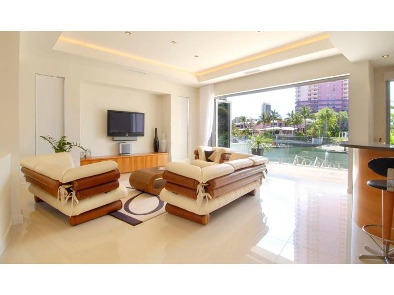 13 Neptune Court, Paradise Waters QLD 4217