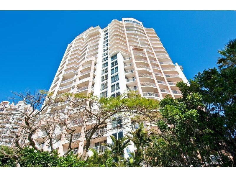 2032/2623 Gold Coast Highway, Broadbeach QLD 4218