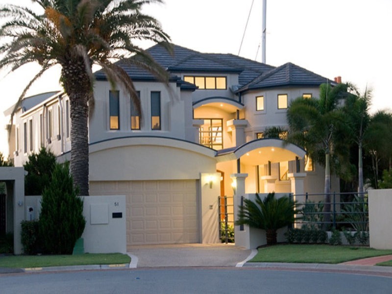 Sovereign Islands QLD 4216