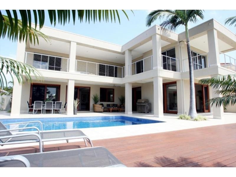 Benowa QLD 4217