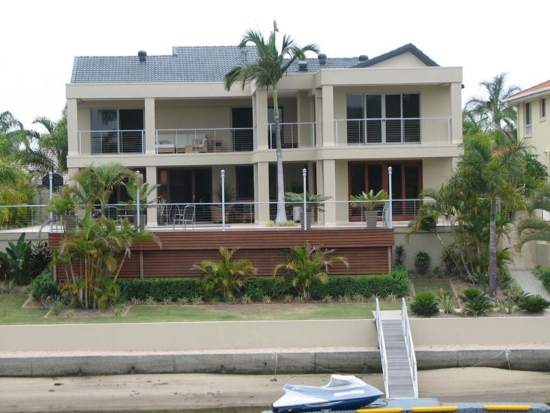 Benowa QLD 4217