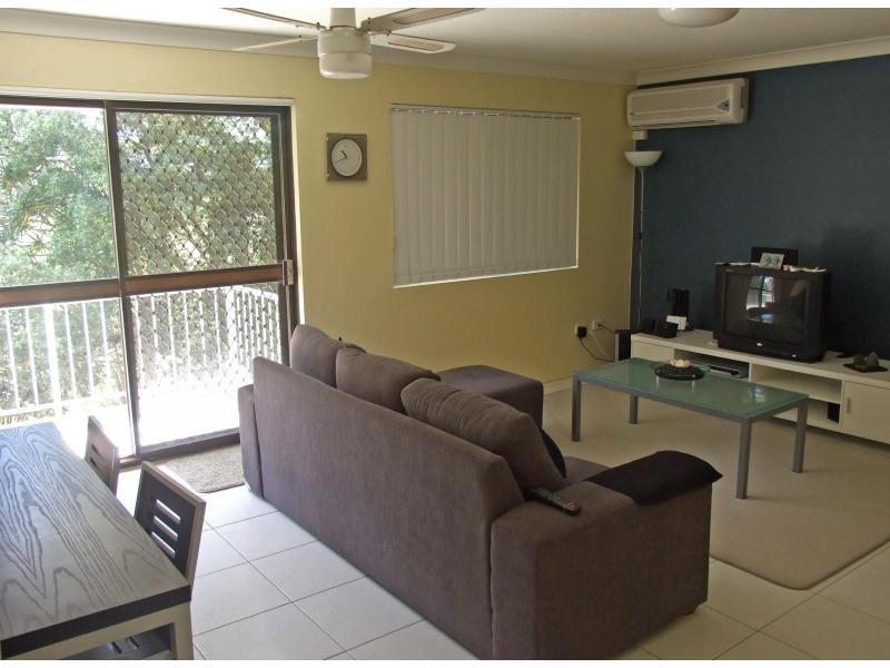 4/61 Bayview Street, Runaway Bay QLD 4216