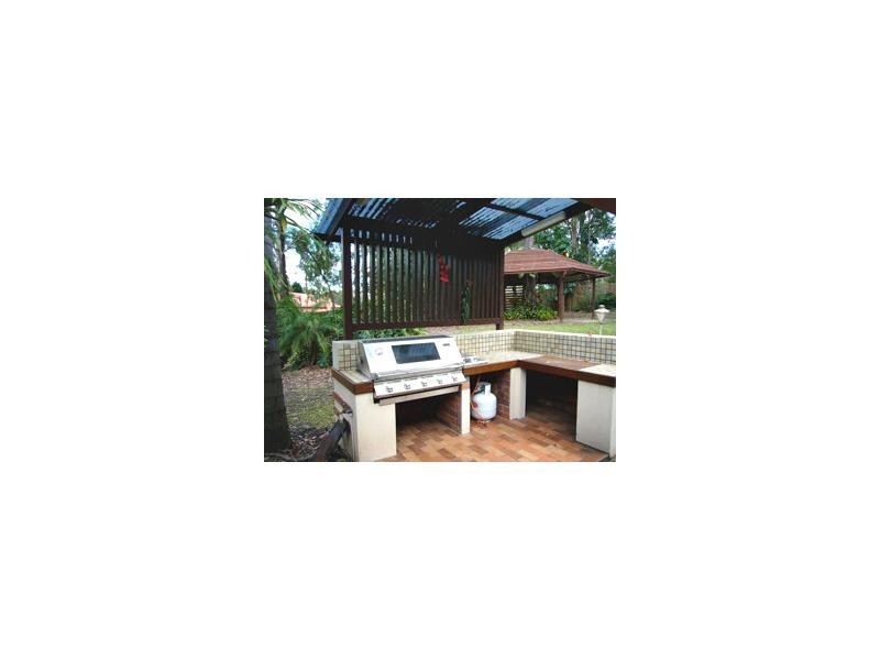 5 Rivett Court, Mudgeeraba QLD 4213
