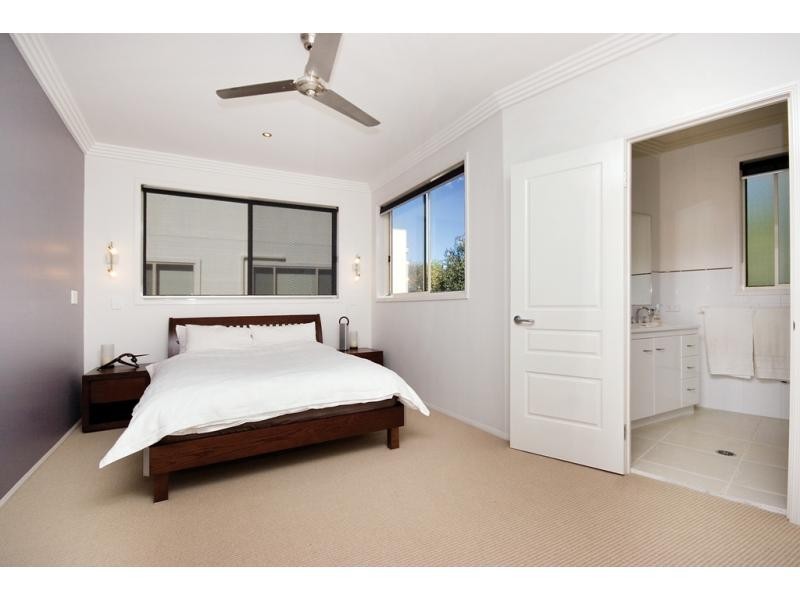 Runaway Bay QLD 4216