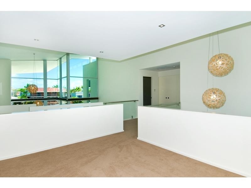 30 Buccaneer Court, Paradise Waters QLD 4217