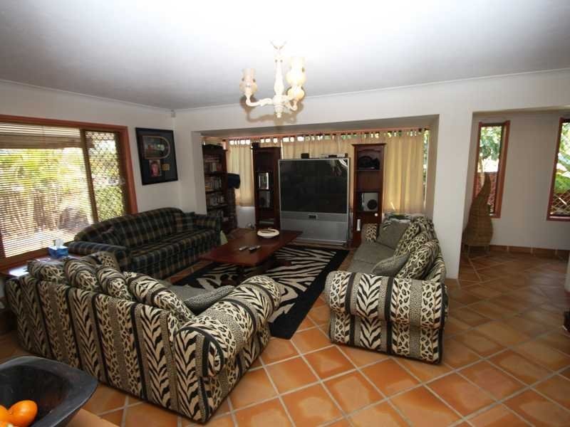 Ashmore QLD 4214