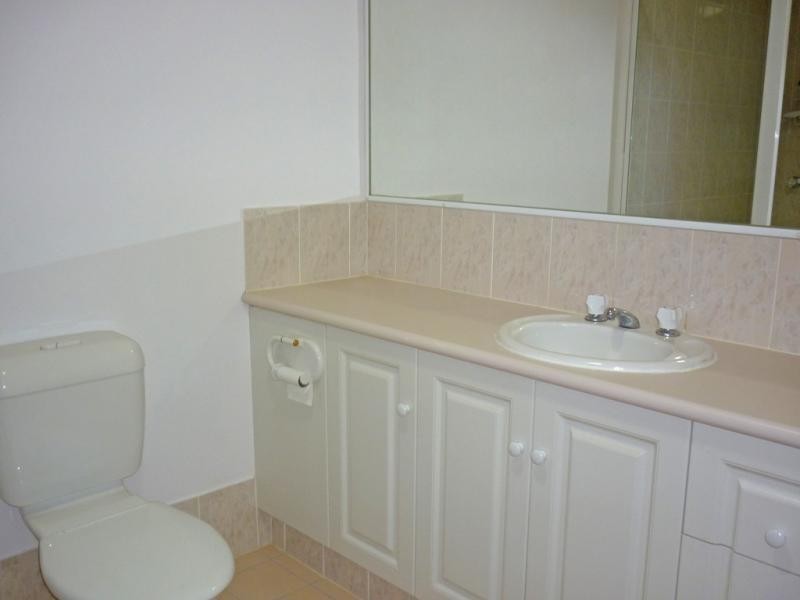 25/12 Dalpura Street, QLD, Chevron Island QLD 4217