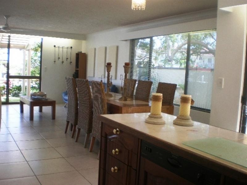 5 Van Diemen Place North, Qld, Hollywell QLD 4216