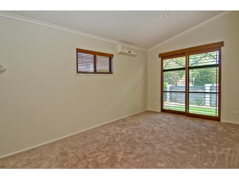 Isle Of Capri QLD 4217