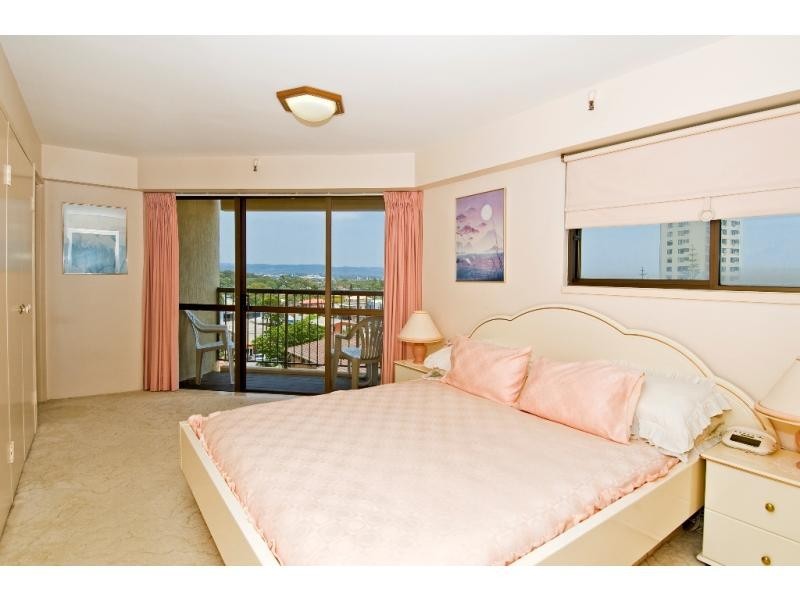 13/146 The Esplanade, Burleigh Heads QLD 4220