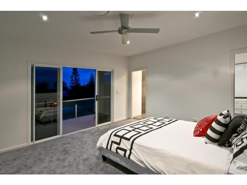 Broadbeach Waters QLD 4218