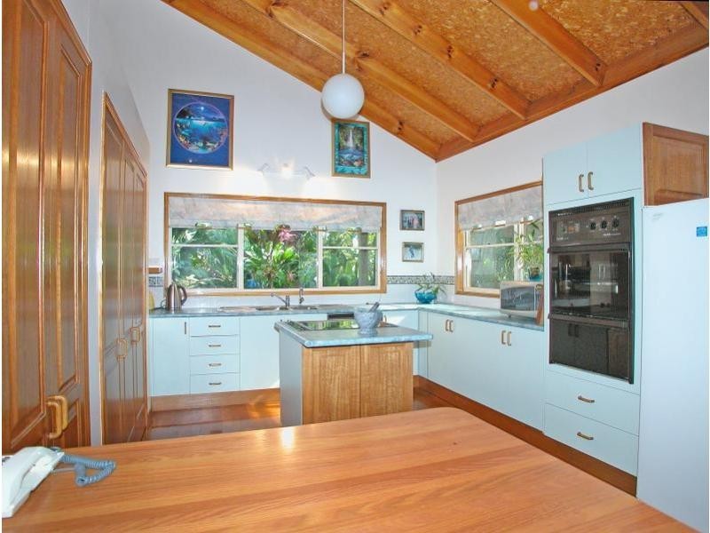 21 Avocado Crescent, Ewingsdale NSW 2481