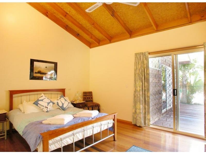 21 Avocado Crescent, Ewingsdale NSW 2481