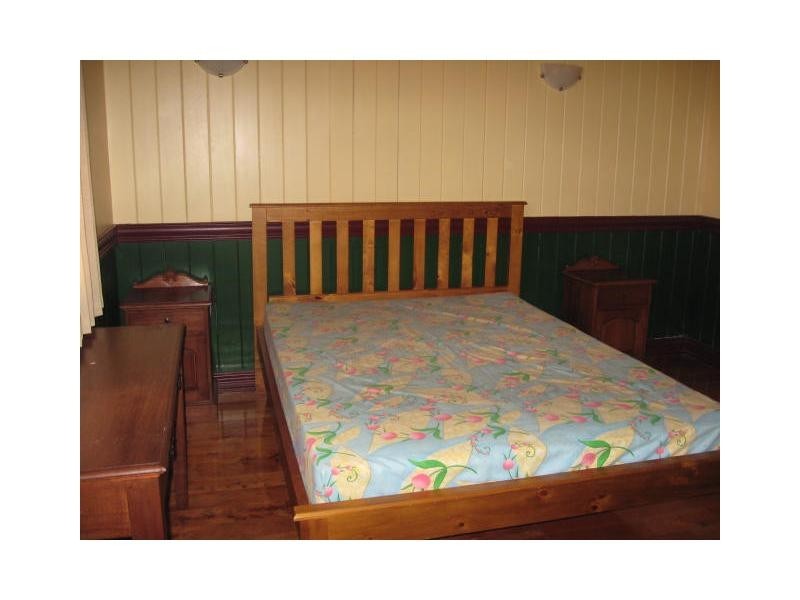 4/2b Kalemajere Drive, Suffolk Park NSW 2481