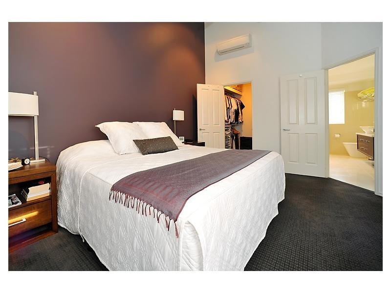 4/2b Kalemajere Drive, Suffolk Park NSW 2481