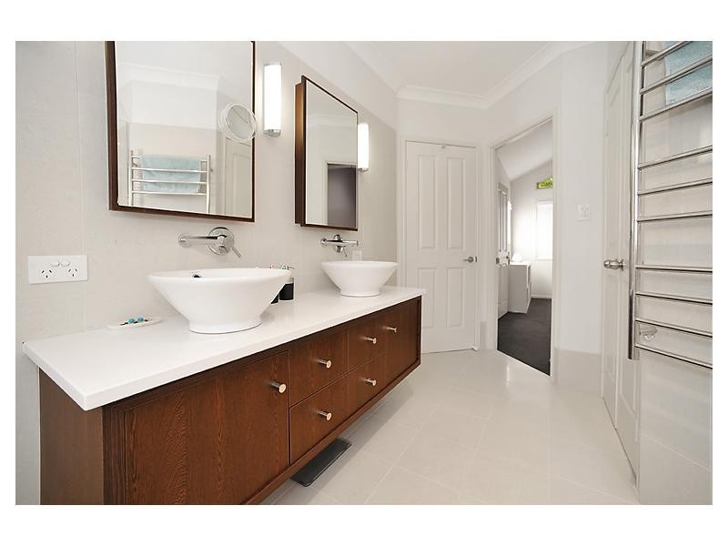 4/2b Kalemajere Drive, Suffolk Park NSW 2481