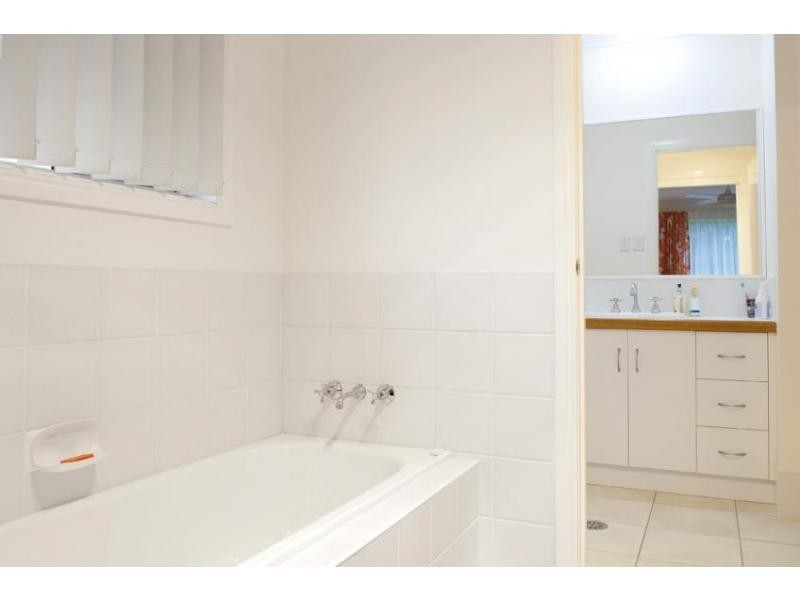 25 Tristania Street, Bangalow NSW 2479