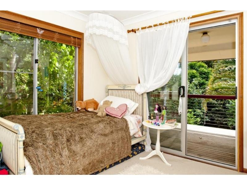 77 Parkway Drive, Ewingsdale NSW 2481