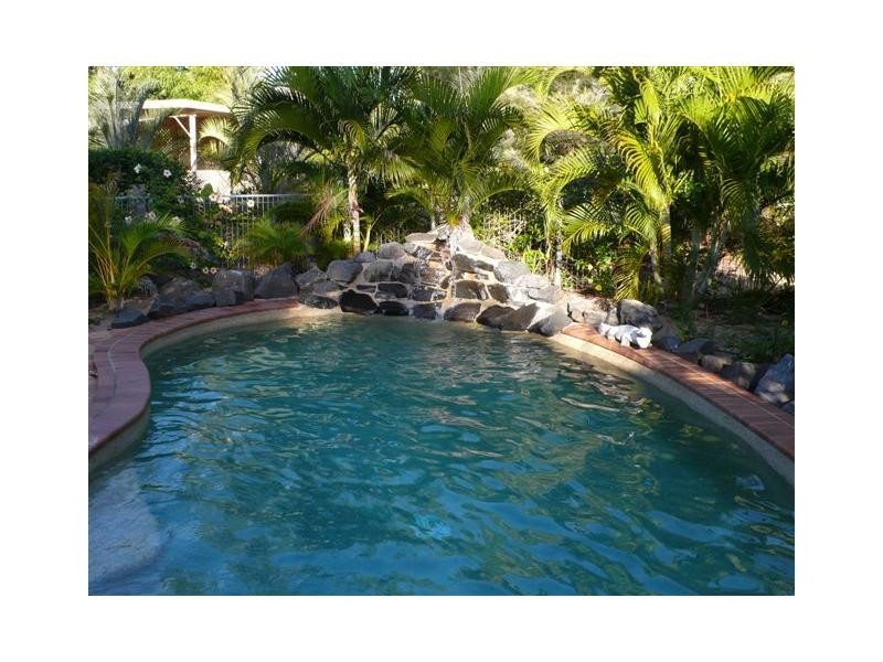 Moore Park Beach QLD 4670