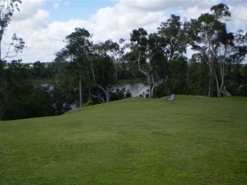 Sharon QLD 4670