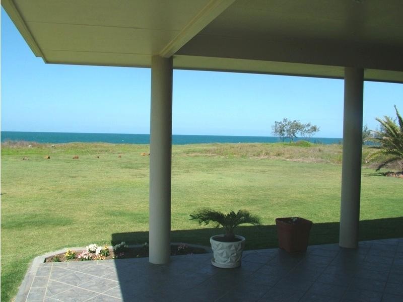 Burnett Heads QLD 4670