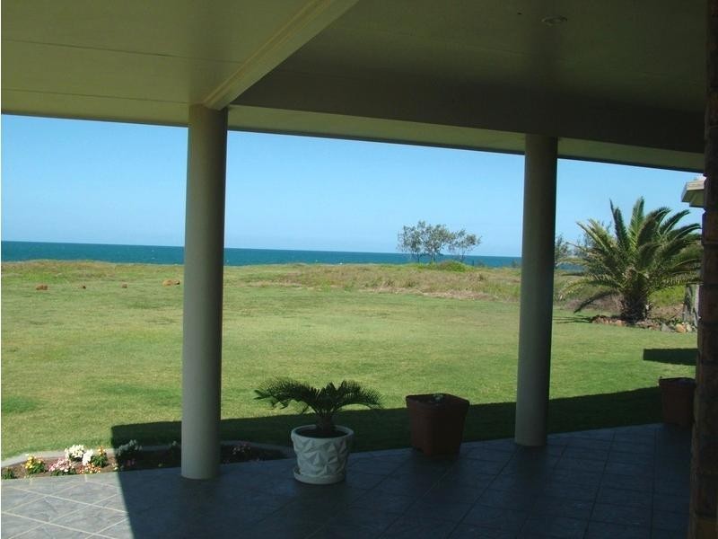 Burnett Heads QLD 4670